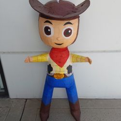 Woody Piñata Toy Story