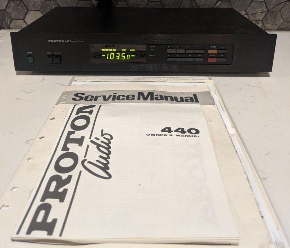Vintage Proton Stereo AM FM Tuner 