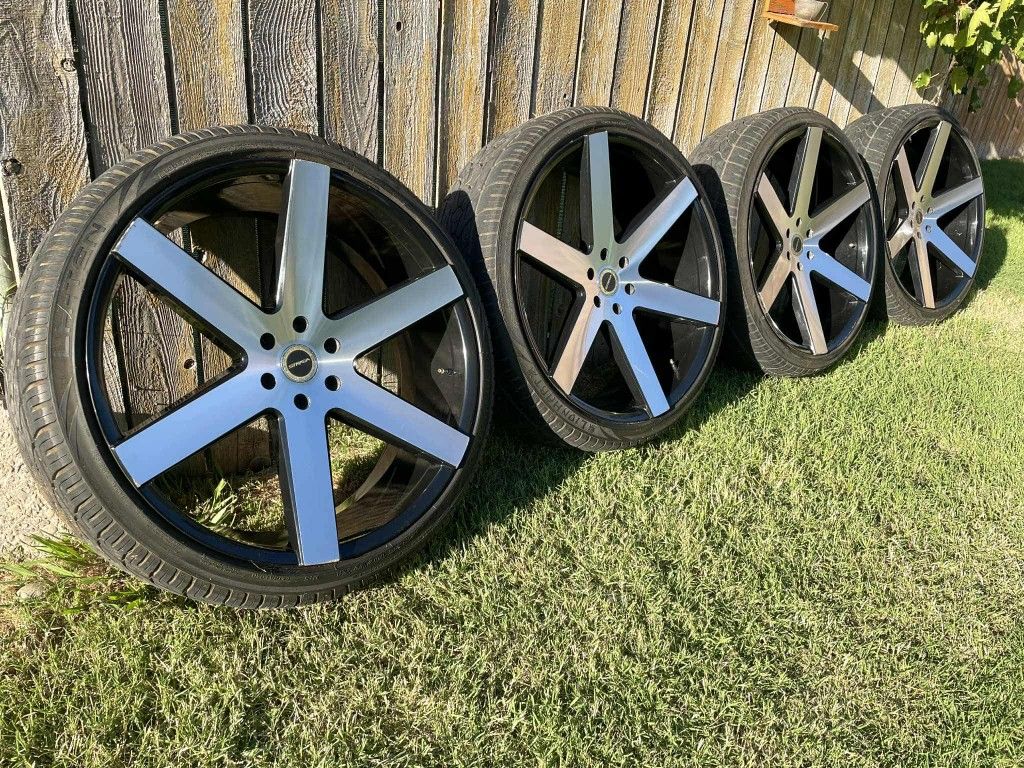 26" Inch Strada Coda Rim