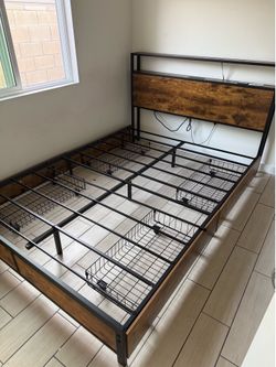 Queen Size Bed Frame with Storage