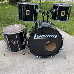 Ludwig Rocker Drum Set