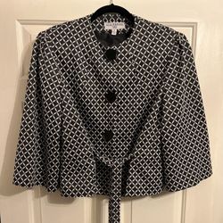 Women blazer by Sharagano. Size 16. Gray and white.