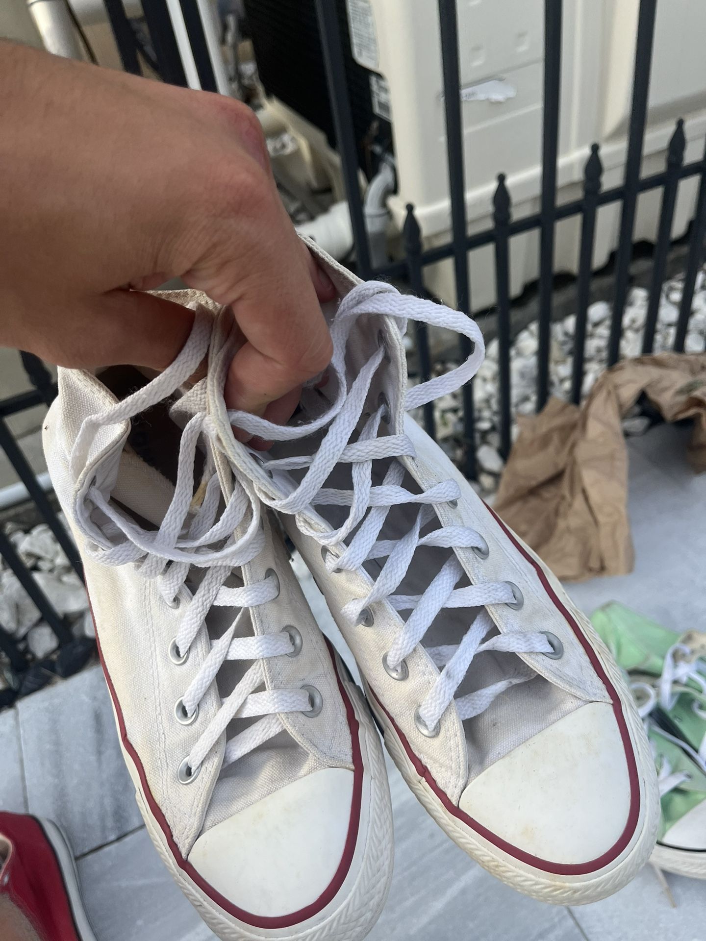 Converse