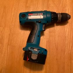 Makita Power Drill 6337D