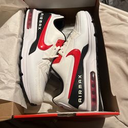 AIR MAX