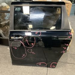 2015,2016, 2017 Toyota Sienna Rear Left Sliding Door