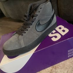 Nike blazer