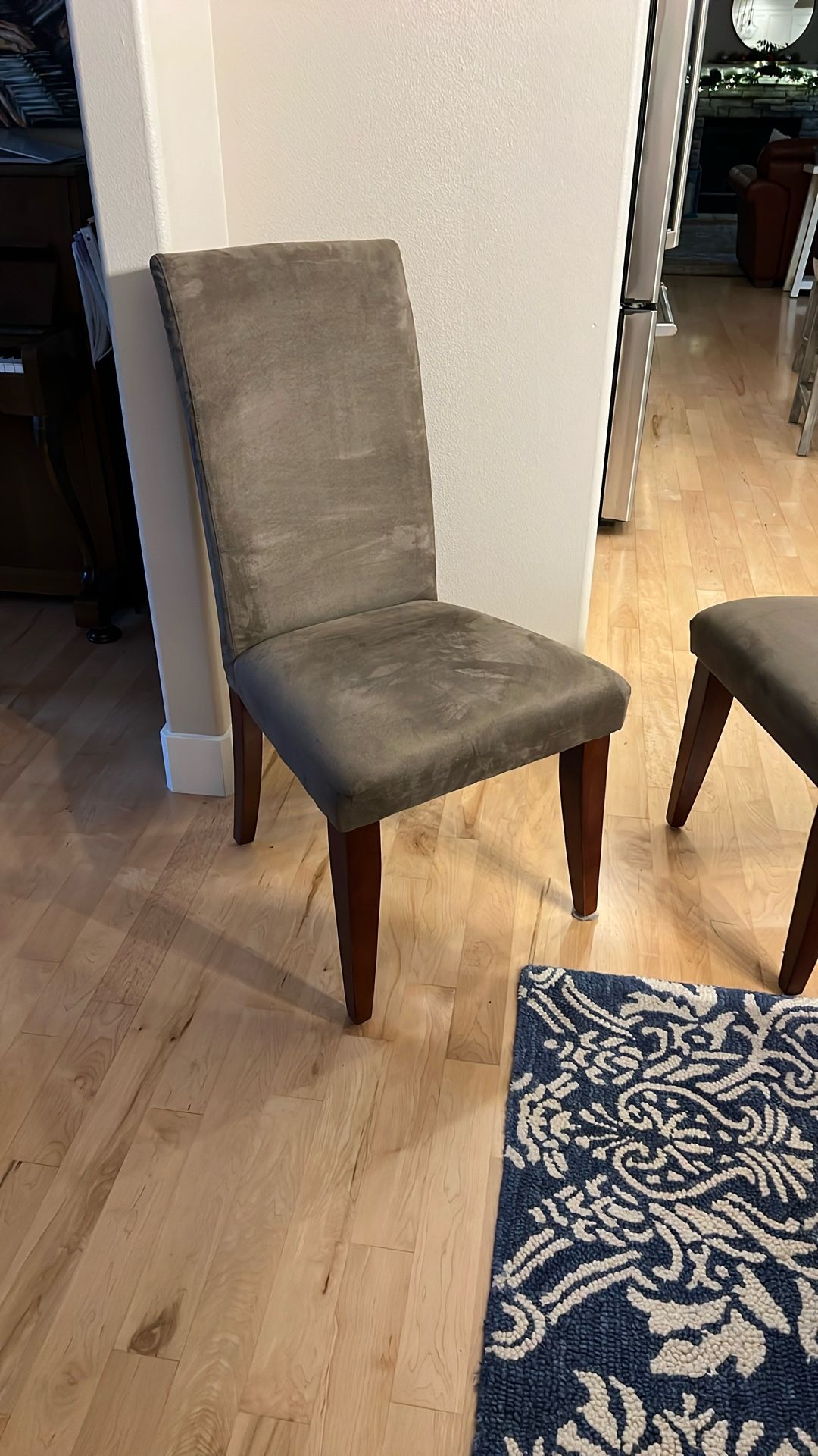 4 Sage Green Dining Room Chairs