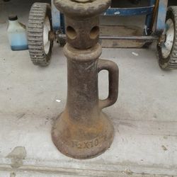 Antique Spin Jack Stand