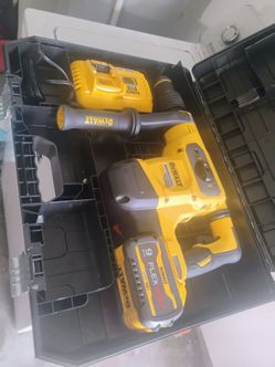 DeWalt rotary hemer