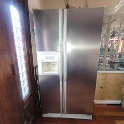 Kenmore Refrigerator 27cc