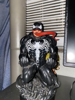 Cable Guy Venom Controller/phone Stand
