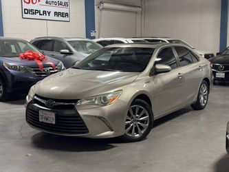 2015 Toyota Camry Hybrid