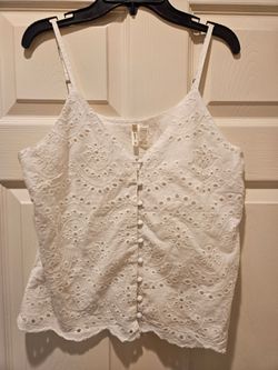 Japna Medium NWT White Eyelet Tank