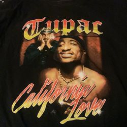 Tupac Shakur shirt
