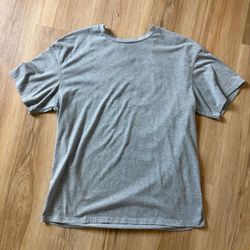Trendy Queen Womens Oversized T-Shirts Short Sleeve Crew Neck Summer Tops Drop Shoulder Loose Fit, Casual Basic Plain Tees,