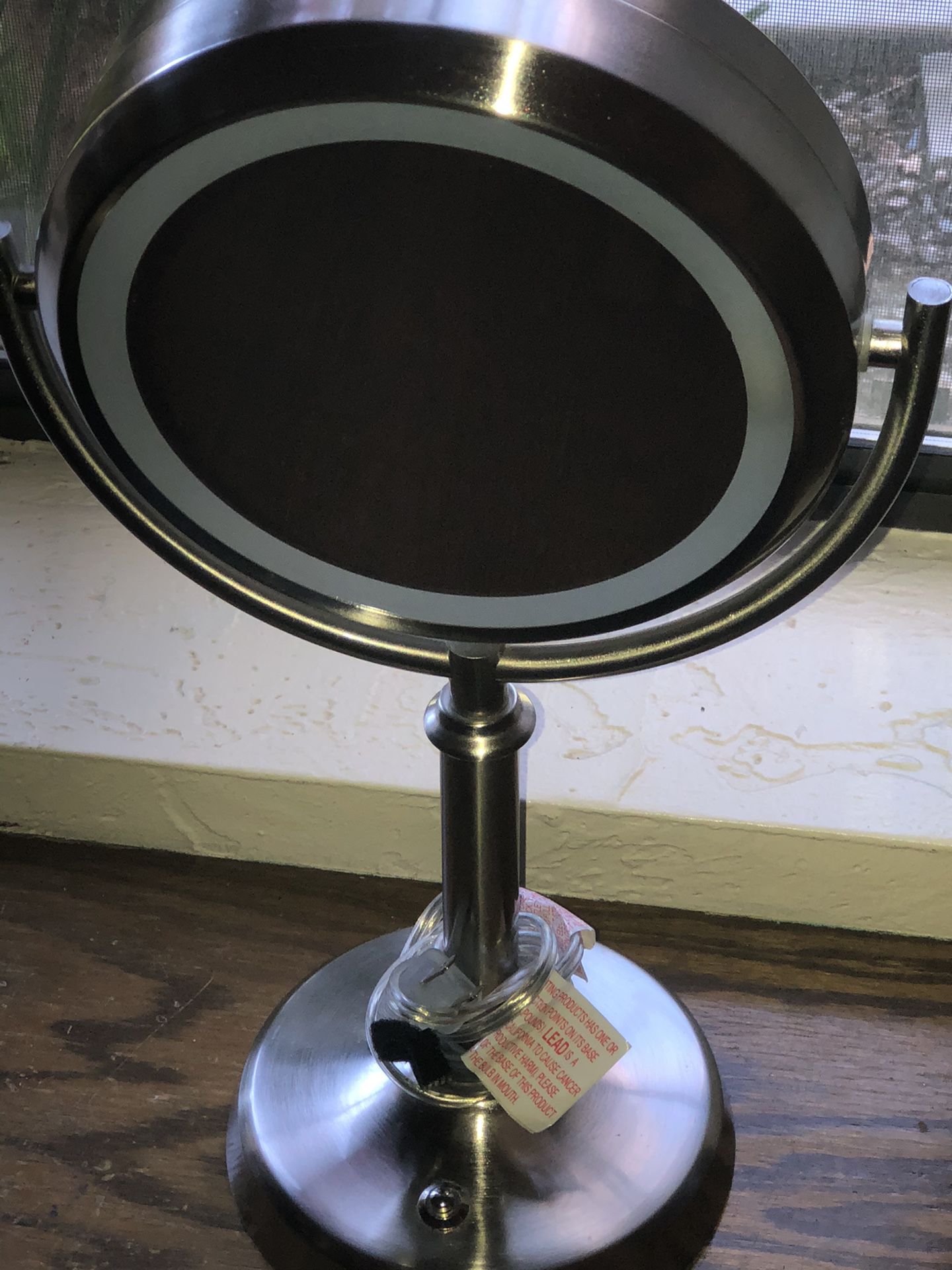 Circle mirror with lights makeup cosmetic vanity