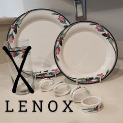 LIKE NEW!  LENOX DINNERWARE SET - SERVICE FOR 4 ($50/12-pc set)