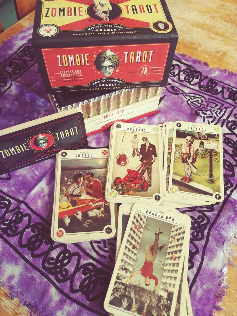 Zombie Tarot deck And Book Set