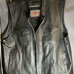 UNIK Men's Premium SOA Style Club Motorcycle Zippered Cowhide Leather Vest