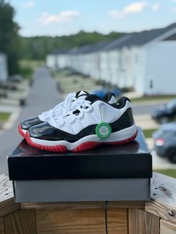 Air Jordan Retro 11 “Concord Bred”