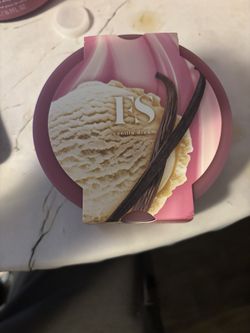 Fenty Beauty By Rihana + Free Gift