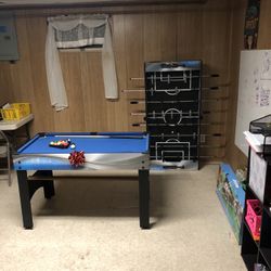 New In A Box 7 In 1 Game Table