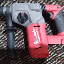 MILWAUKEE M18 FUEL ROTARY HAMMER (TOOL ONLY)