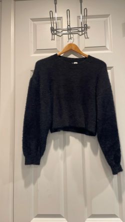 Black Fuzzy Cropped Sweater
