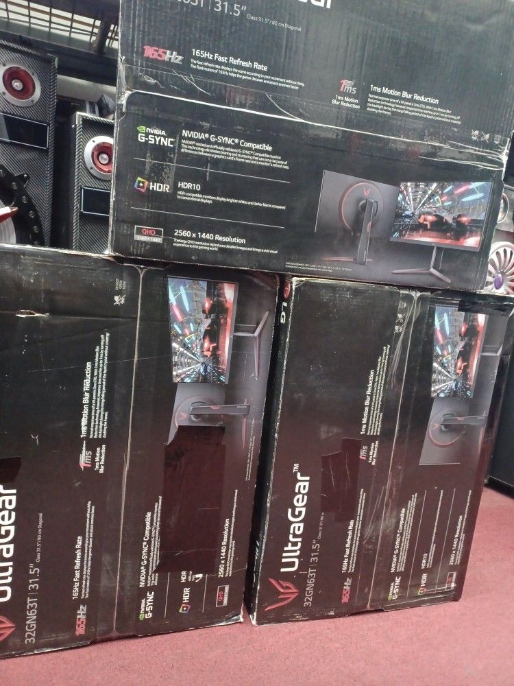 32" Screen LG Monitor Ultra Gear. 165htz. Brand New.