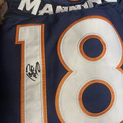 (Vintage Cards),autographed Peyton Manning ) MARVEL,DISNEY. LOONEYTUNES. T.M.N  TURTLES.CALIFORNIA RAISINS