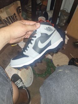 Jordan Cleats Size 10.5