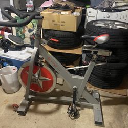 Sunny health exercise bike