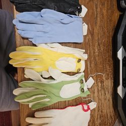 Nylon Gloves Mint Qty 12