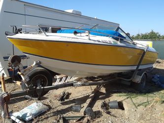 Reinell 190 inboard/outboard boat