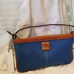 AUTHENTIC DOONEY AND BOURKE LEATHER PURSE HANDBAG WRISTLET LEATHER 