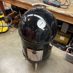 Weber 18” Meat Smoker Bbq