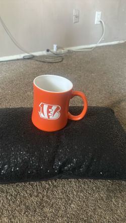 Bengals mug and joe burrow collectible