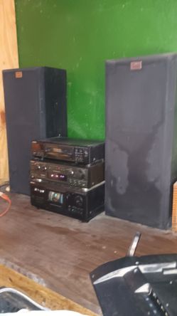 Radio CD Y Casette Sony 800w