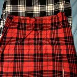 Ladies Knit Skirts Take Both For $5 