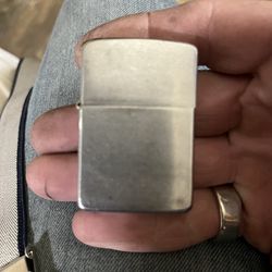 Zippo lighter