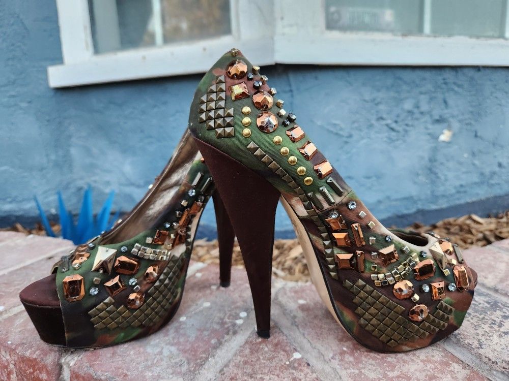 Gemstone Camo High Heels Wild Pair Size 10 Stripper Heels