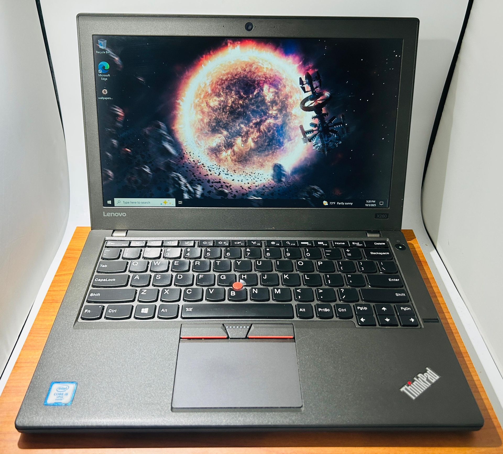 Lenovo T460 14” Core i5 8GB 250GB SSD Windows 10 Pro