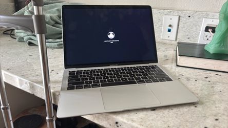 Apple MacBook Air