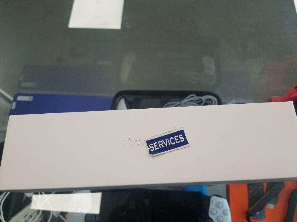 Apple watch 8 Series  45mm LTE Unlocked 