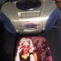 Audiovox Stereo/cds