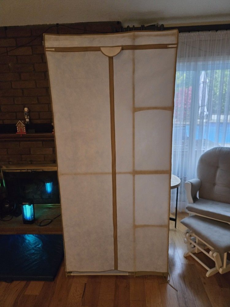 Garment/Clothes Rack