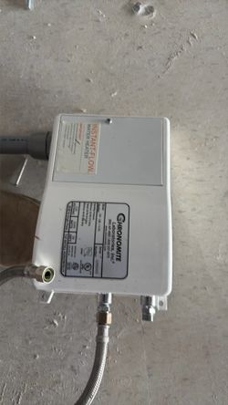 Instant flow water heater
