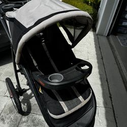 Graco Click Connect Jogging Stroller