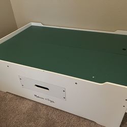 Kids Play Table 